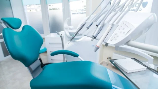 dent-estet-clinica-stomatologica (1)