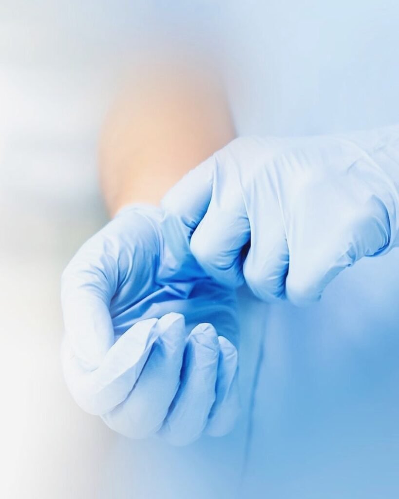 fellucidentalclinic_1671031846_2993154529508486052_35454178836