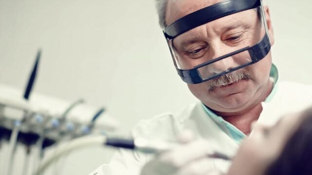 fellucidentalclinic_1671032471_2993159769049999993_35454178836