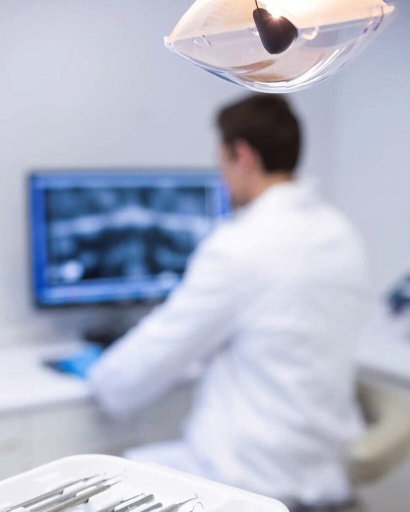fellucidentalclinic_1678352002_3054560445646334087_35454178836